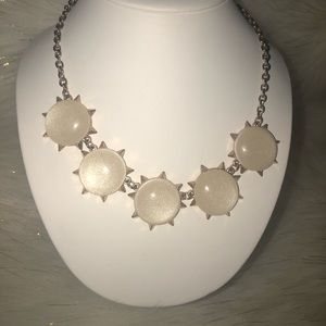  Sun shapes pendants necklace 